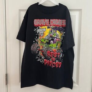 Monster Jam Grave Digger Top